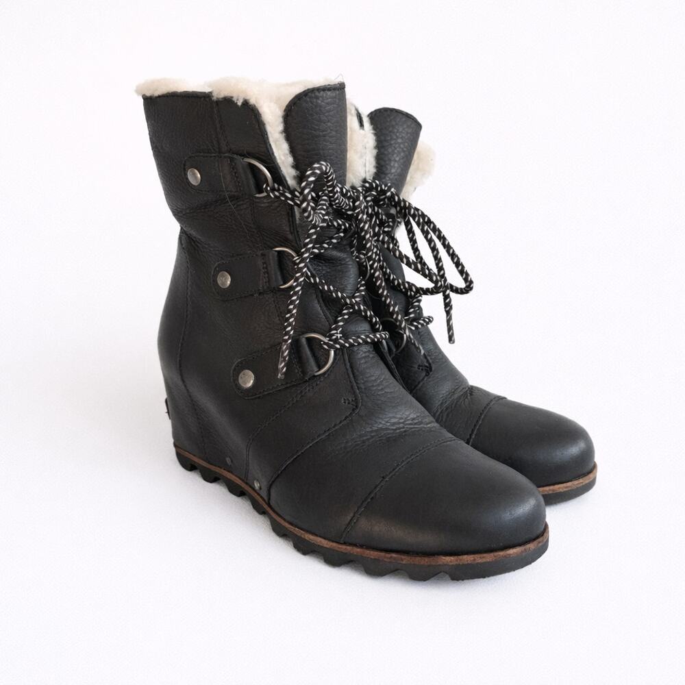 Sorel Joan of Arctic Wedge Shearling Waterproof Lace Up Snow Boots Black 9